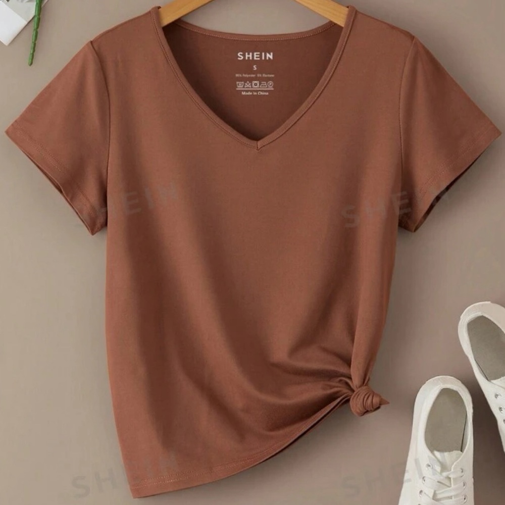 NEW SHEIN Brown V-neck Tee XL